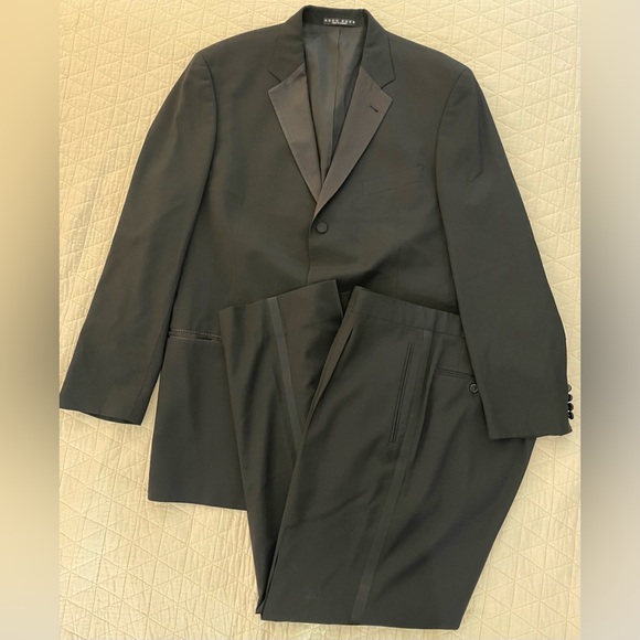 HUGO BOSS Made in Germany Vintage 3-Button Satin Notch...